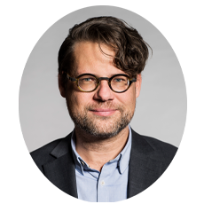 Christian Bueger round.png